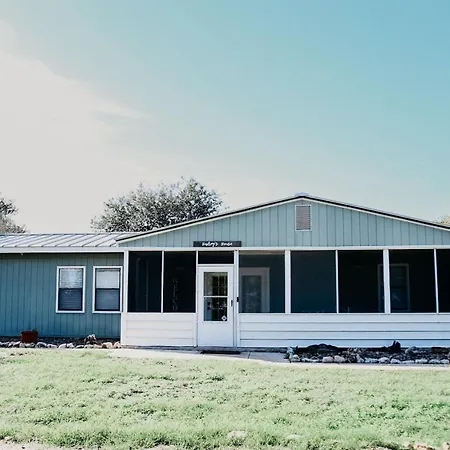 Hadley'S House - A Country 3 Bdrm With Screened-In Porch New Braunfels Exterior photo